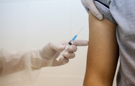 УИХ-ын гишүүд ямар вакцин хийлгэхээ сонгож байгаа бол жирийн төрийн албан хаагчид сонголтгүй  