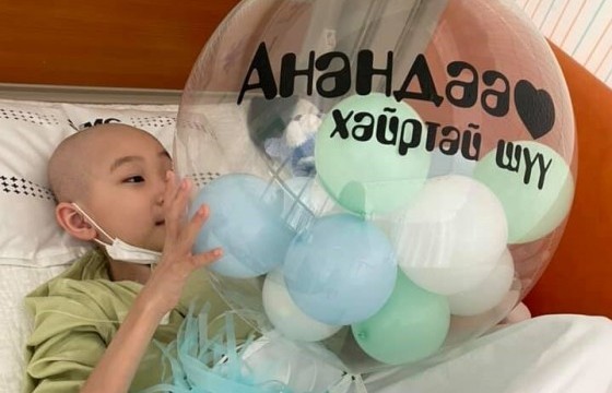 Э.Анандын ээж: Хими эмчилгээний үр дүнд нурууны хавдар 39 хувиар шимэгдэж, бүрэн эдгэнэ гэсэн хариу авлаа