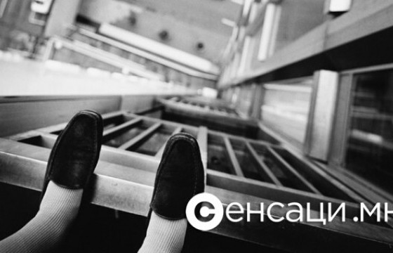 Өндрөөс үсрэх гэж байсан 18 настай эрэгтэйг аюулгүй буулгалаа