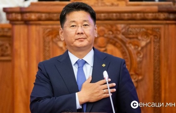 У.Хүрэлсүх: Их эзэн Чингис хааны тунхаглан тогтоосон амар амгалан Монгол соёл иргэншил үеийн үед дэлгэрэн хөгжиж, Монгол Улс мандан бадрах болтугай!
