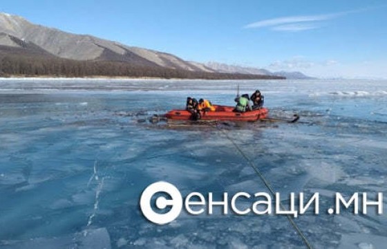 ХАРАМСАЛТАЙ: “Цагаан нуур”-ын мөс цөмөрч 1 зорчигч усанд осолдож, нас баржээ