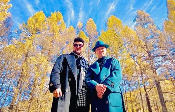 Photo Sensatsi ••• Эр хүний замын хүзүү урт... Хүнд алдах зүйл их бий
