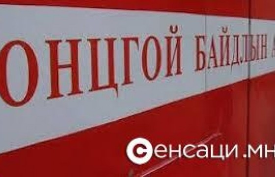 Баригдаж байсан барилгын цахилгаан шат унаж, нэг хүн нас баржээ