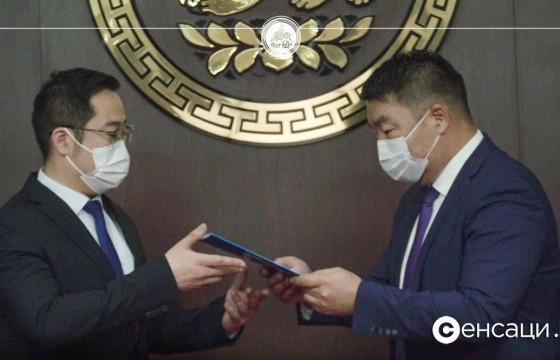 Баянзүрх дүүргийн 2022 оны төсвийн төслийг өргөн барилаа